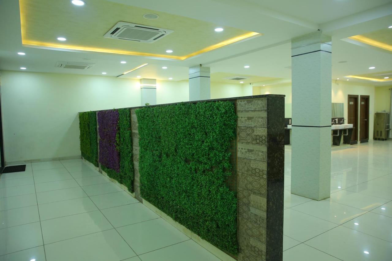 Hotel Maruthi Inn Nirmal  Luaran gambar