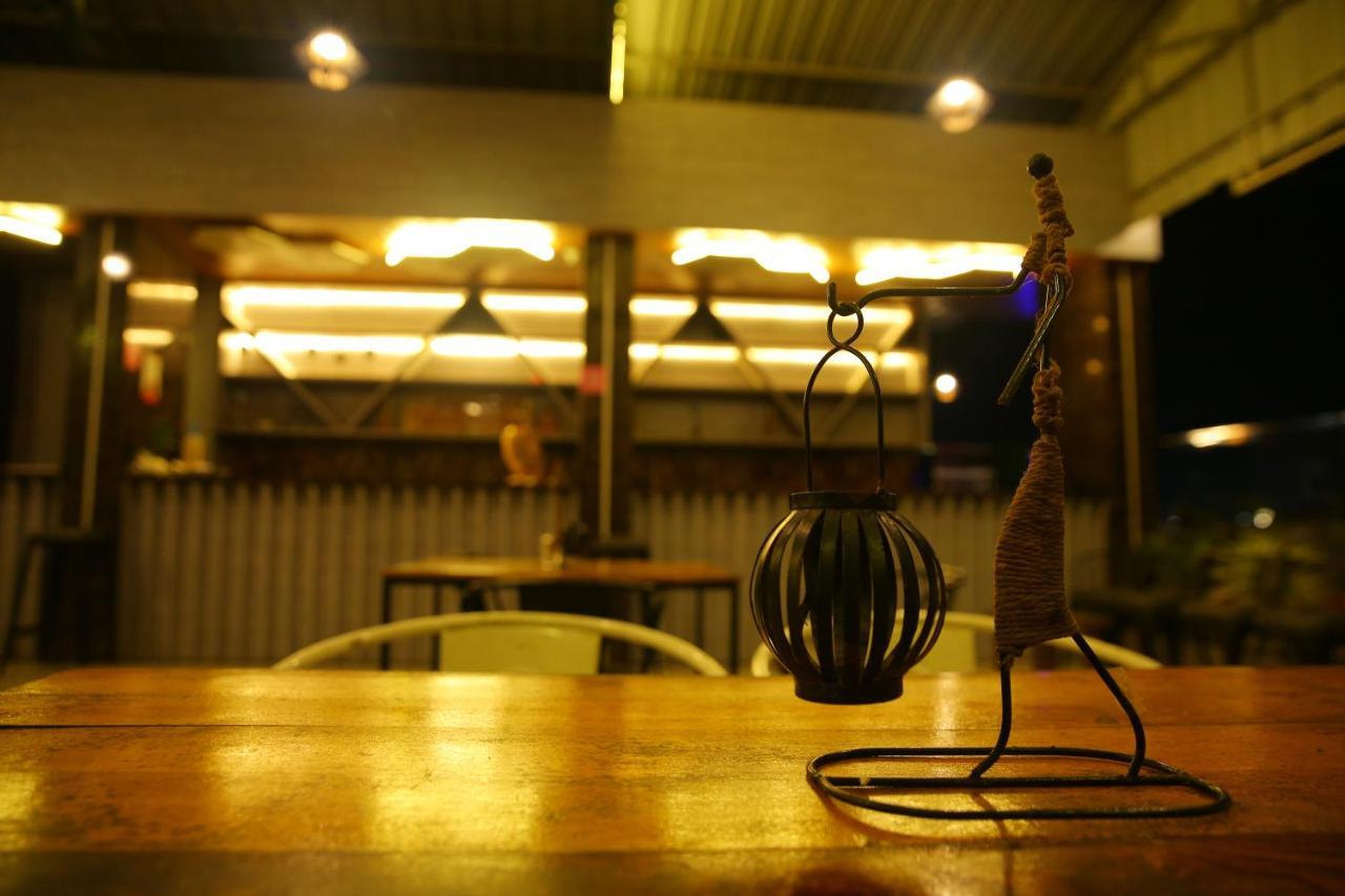 Hotel Maruthi Inn Nirmal  Luaran gambar