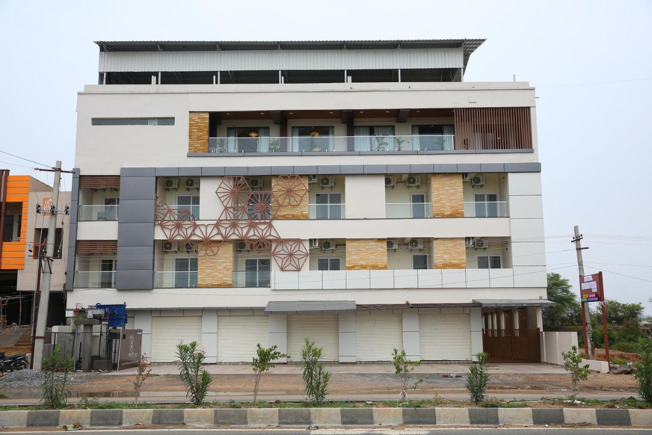 Hotel Maruthi Inn Nirmal  Luaran gambar